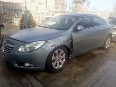 Verschrottungsfahrzeug OPEL INSIGNIA BERLINA Cosmo des Jahres 2010 angetrieben A20DTH