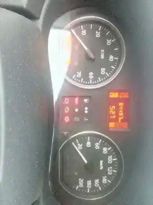 Veicolo di demolizione dacia sandero 1.6 mpi 85 (bs03) dell'anno 2011 alimentato k7m800