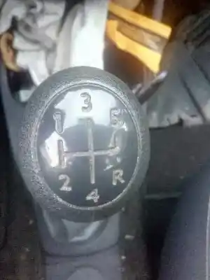 Veicolo di demolizione dacia sandero 1.6 mpi 85 (bs03) dell'anno 2011 alimentato k7m800