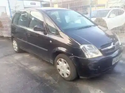 Veicolo di demolizione OPEL MERIVA Cosmo dell'anno 2004 alimentato Y17DT