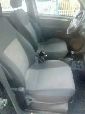 Veicolo di demolizione opel meriva cosmo dell'anno 2004 alimentato y17dt