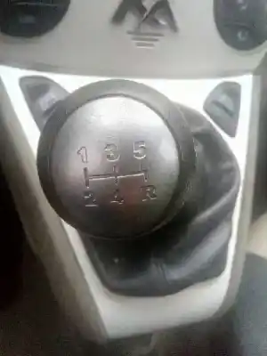 Vehicul casat ford ka (ccu) titanium al anului 2008 alimentat 169a1000