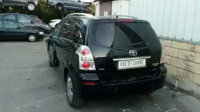 Veículo de Sucata toyota corolla verso (r1) 2.2 d-4d sol do ano 2008 alimentado 2adftv