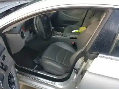 Здавання транспортного засобу mercedes-benz clase cls (w219) 63 amg (219.377) року 2006 потужний 156983