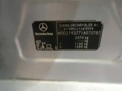 Здавання транспортного засобу mercedes-benz clase cls (w219) 63 amg (219.377) року 2006 потужний 156983