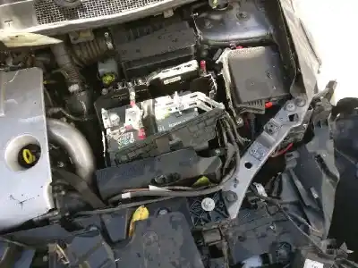 Veículo de Sucata renault megane iii coupe renault sport do ano 2010 alimentado f4r874