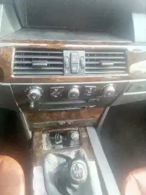 Здавання транспортного засобу bmw serie 5 touring (e61) * року 2006 потужний 306d3