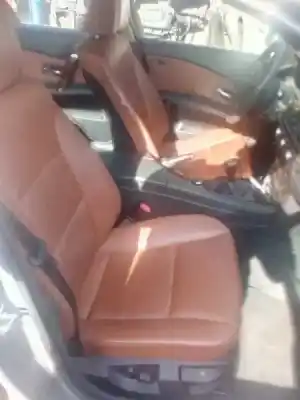 Здавання транспортного засобу bmw serie 5 touring (e61) * року 2006 потужний 306d3