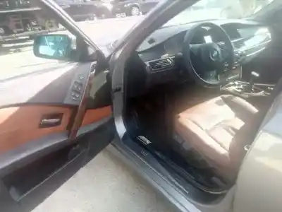 Здавання транспортного засобу bmw serie 5 touring (e61) * року 2006 потужний 306d3