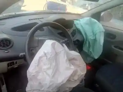 Veicolo di demolizione renault twingo authentique dell'anno 2010 alimentato d4f772