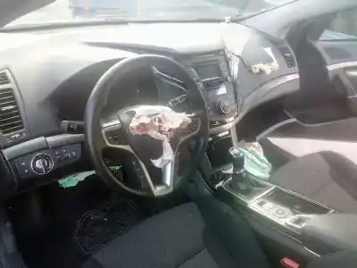 Véhicule à la ferraille hyundai                                            i40                                                                                                                                                                                                                                                        1.7 crdi cat                                                                                                                                                                                                                                               de l'année 2013 alimenté d4fd