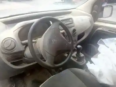 Sloopvoertuig peugeot bipper 1.4 hdi van het jaar 2008 aangedreven 8hs