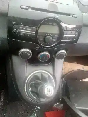 Здавання транспортного засобу mazda 2 (de_, dh_) 1.3 (de3fs) року 2014 потужний zj