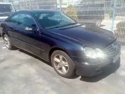 Véhicule à la ferraille mercedes-benz clase clk (w209) coupe 270 cdi (209.316) de l'année 2004 alimenté 612967