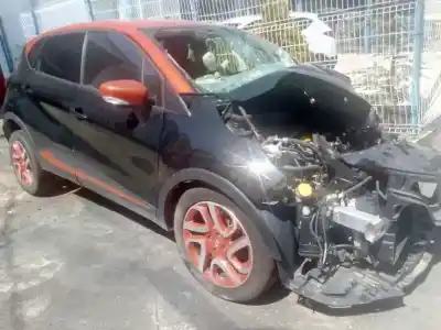 Sloopvoertuig RENAULT CAPTUR I (J5_, H5_) 0.9 TCE 90 van het jaar 2015 aangedreven H4B400