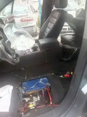 Veicolo di demolizione volkswagen touareg (7la, 7l6, 7l7) 3.0 v6 tdi dell'anno 2005 alimentato bks