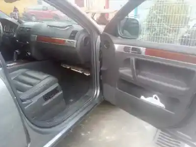 Veicolo di demolizione volkswagen touareg (7la, 7l6, 7l7) 3.0 v6 tdi dell'anno 2005 alimentato bks