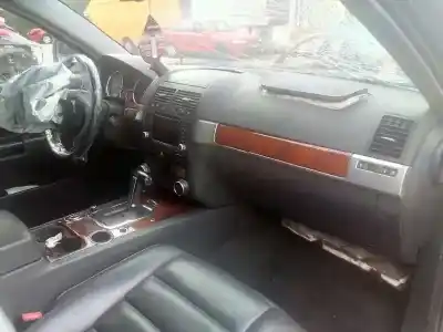 Veicolo di demolizione volkswagen touareg (7la, 7l6, 7l7) 3.0 v6 tdi dell'anno 2005 alimentato bks