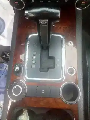 Veicolo di demolizione volkswagen touareg (7la, 7l6, 7l7) 3.0 v6 tdi dell'anno 2005 alimentato bks