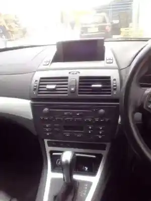 Veículo de Sucata bmw x3 (e83) 3.0d do ano 2007 alimentado 306d3