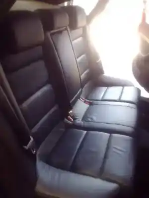 Vehicul casat audi a6 berlina (4f2) 2.0 tdi al anului 2010 alimentat caha