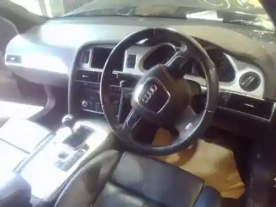 Vehicul casat audi a6 berlina (4f2) 2.0 tdi al anului 2010 alimentat caha