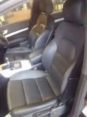 Vehicul casat audi a6 berlina (4f2) 2.0 tdi al anului 2010 alimentat caha