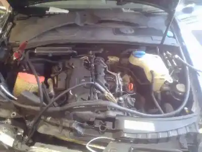 Vehicul casat audi a6 berlina (4f2) 2.0 tdi al anului 2010 alimentat caha