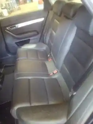 Vehicul casat audi a6 berlina (4f2) 2.0 tdi al anului 2010 alimentat caha