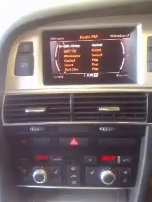 Vehicul casat audi a6 berlina (4f2) 2.0 tdi al anului 2010 alimentat caha