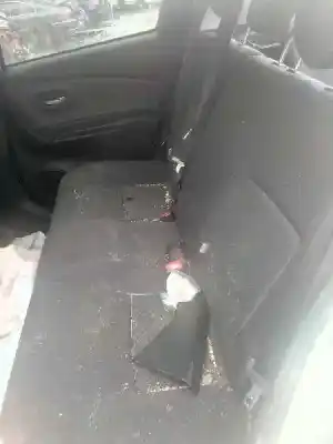 Здавання транспортного засобу toyota yaris (_p13_) 1.3 (nsp130_) року 2016 потужний 1nr