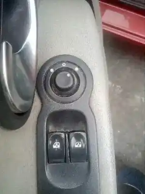 Vehicul casat renault modus 1.4 16v al anului 2005 alimentat k4j770