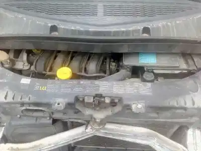 Vehicul casat renault modus 1.4 16v al anului 2005 alimentat k4j770