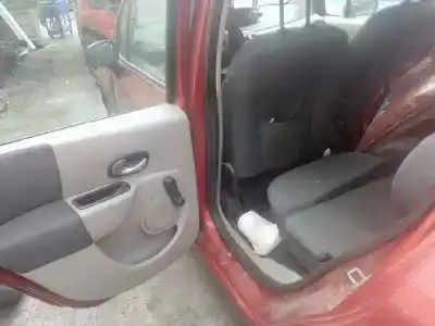 Vehicul casat renault modus 1.4 16v al anului 2005 alimentat k4j770
