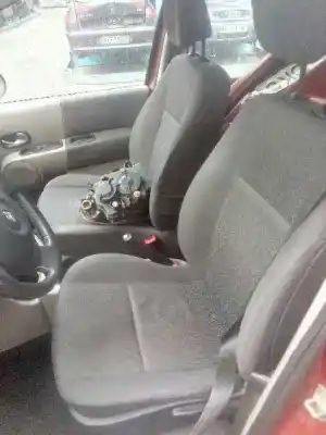 Vehicul casat renault modus 1.4 16v al anului 2005 alimentat k4j770