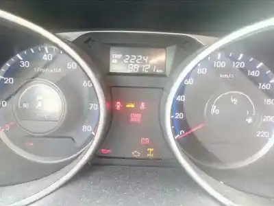 Véhicule à la ferraille hyundai ix35 2.0 cat de l'année 2012 alimenté g4kd