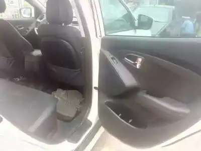 Véhicule à la ferraille hyundai ix35 2.0 cat de l'année 2012 alimenté g4kd