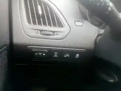 Véhicule à la ferraille hyundai ix35 2.0 cat de l'année 2012 alimenté g4kd