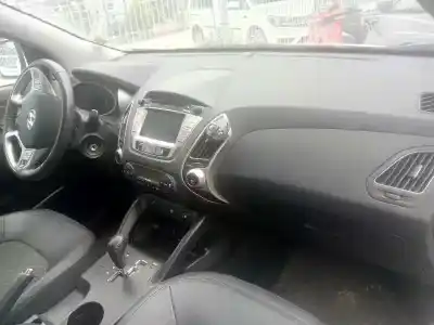 Véhicule à la ferraille hyundai ix35 2.0 cat de l'année 2012 alimenté g4kd