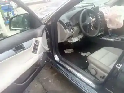 Veicolo di demolizione mercedes-benz clase c (w204) berlina c 300 4-matic (204.081) dell'anno 2008 alimentato 272948