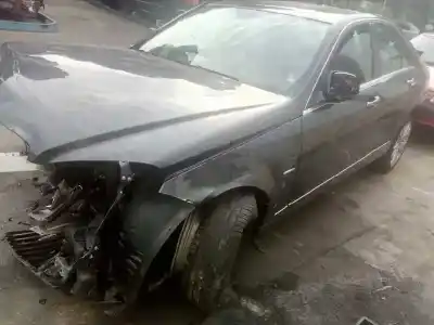 Veicolo di demolizione mercedes-benz clase c (w204) berlina c 300 4-matic (204.081) dell'anno 2008 alimentato 272948
