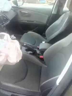Здавання транспортного засобу seat leon st (5f8) 2.0 tdi року 2016 потужний crlb