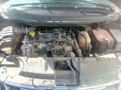 Verschrottungsfahrzeug chrysler voyager (rg) motor 2.8 ltr. - 110 kw crd cat des jahres 2007 angetrieben vm47c