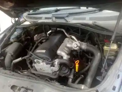 Verschrottungsfahrzeug volkswagen touareg (7la) tdi r5 des jahres 2004 angetrieben bac