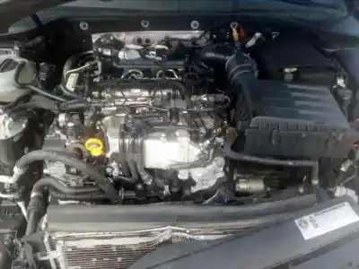 Verschrottungsfahrzeug volkswagen golf vii sportsvan 2.0 tdi des jahres 2015 angetrieben crbc