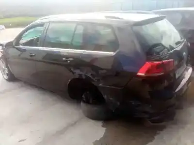 Verschrottungsfahrzeug volkswagen golf vii sportsvan 2.0 tdi des jahres 2015 angetrieben crbc