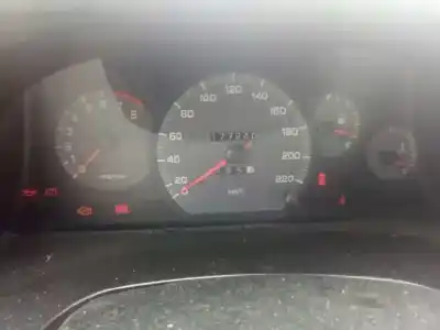 Veículo de Sucata daewoo nubira berlina classic cdx do ano 2001 alimentado x20sed