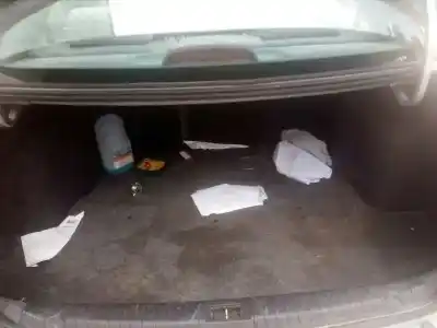 Veículo de Sucata daewoo nubira berlina classic cdx do ano 2001 alimentado x20sed
