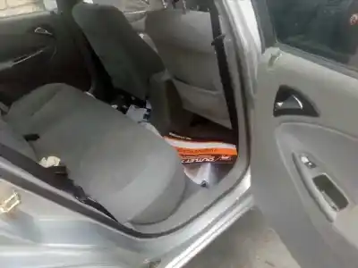Veículo de Sucata daewoo nubira berlina classic cdx do ano 2001 alimentado x20sed