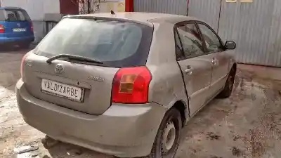 Veículo de Sucata toyota corolla (_e12_) 2.0 d-4d (cde120r_ cde120l_) do ano 2003 alimentado 1cdftv